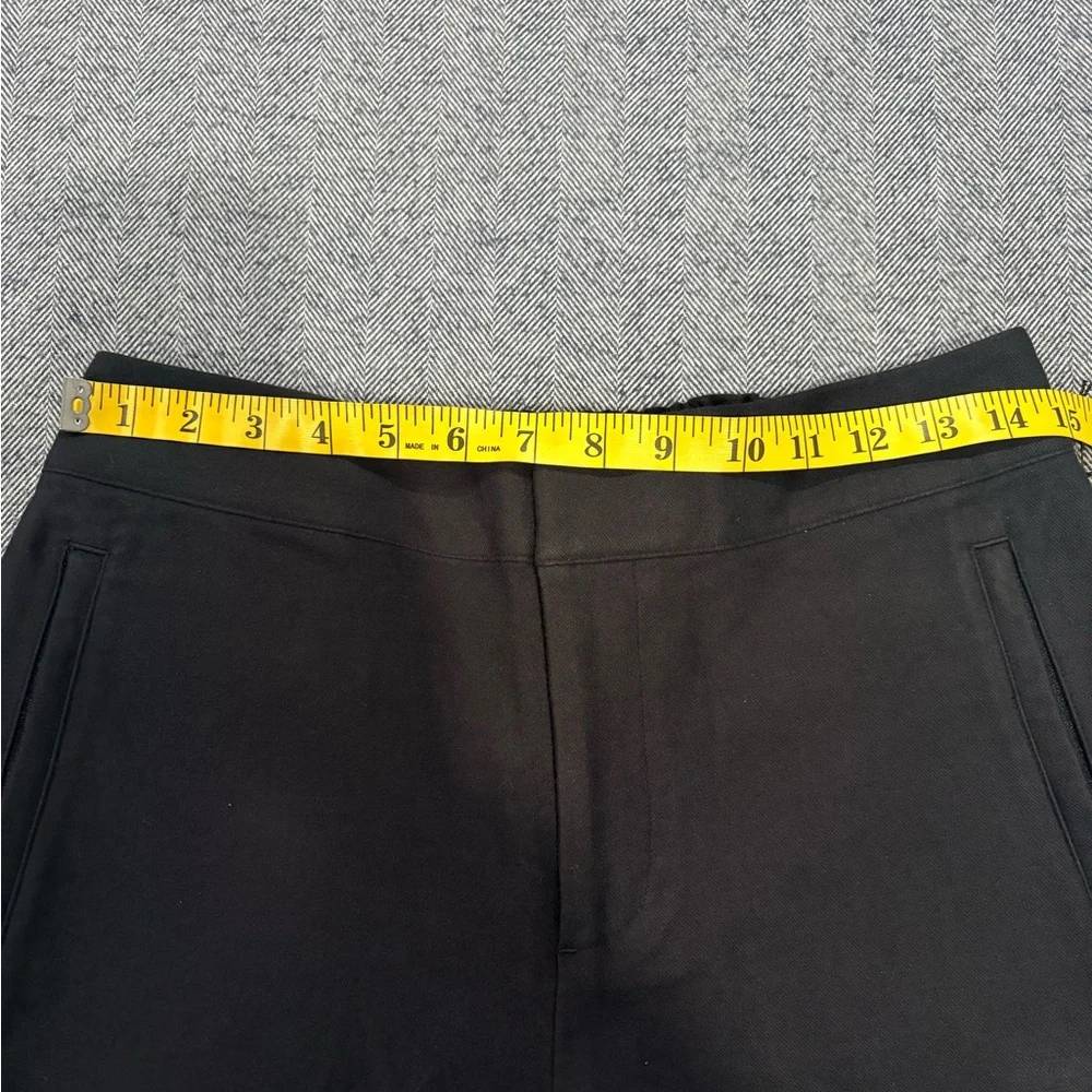 Alo Mid-Rise Cosmopolitan Snap Pant | color: black | size: m - Picture 6 of 11